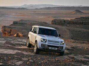 Land Rover Defender 130 2023