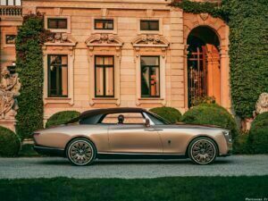 Rolls Royce Boat Tail 2022