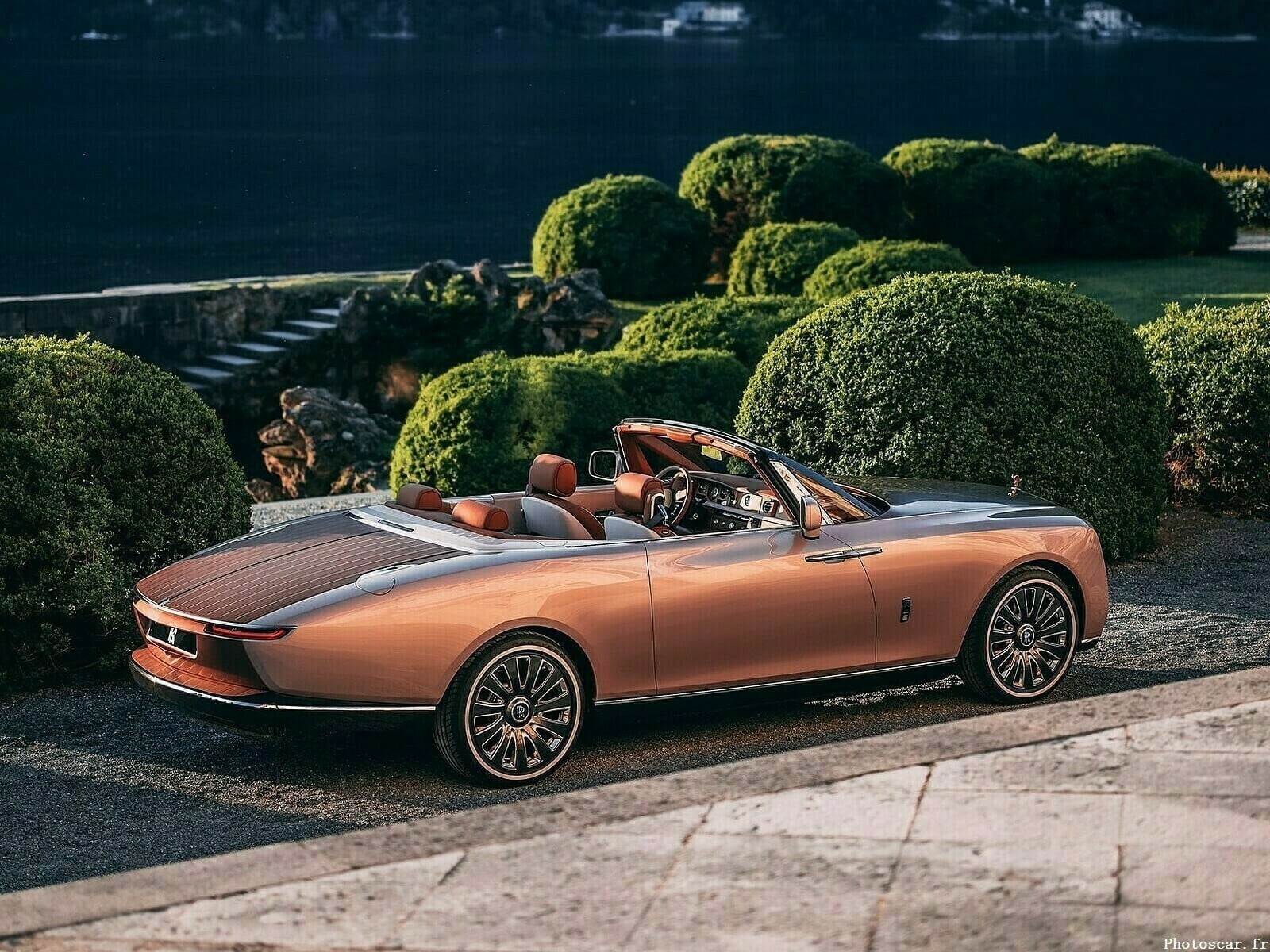 rolls-royce-boat-tail-2022-d-capotable-luxe-fabriqu-la-main