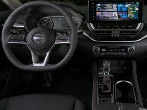 Nissan Altima 2023