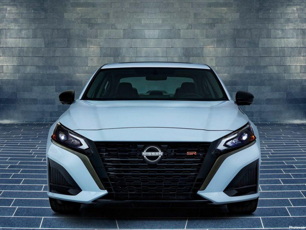 Nissan Altima 2023