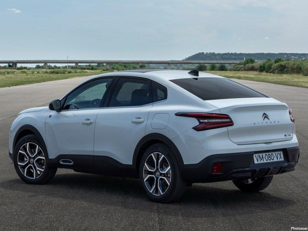 Citroen C4 X 2023