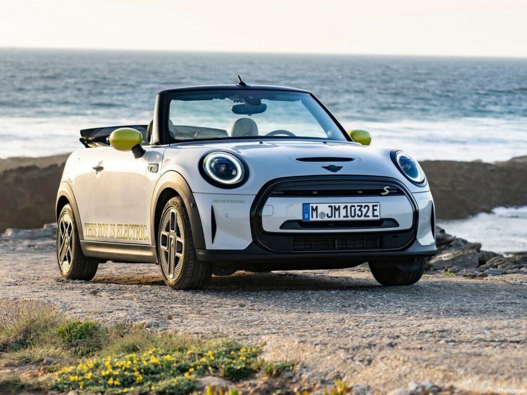 Mini Cooper SE Convertible Concept 2022