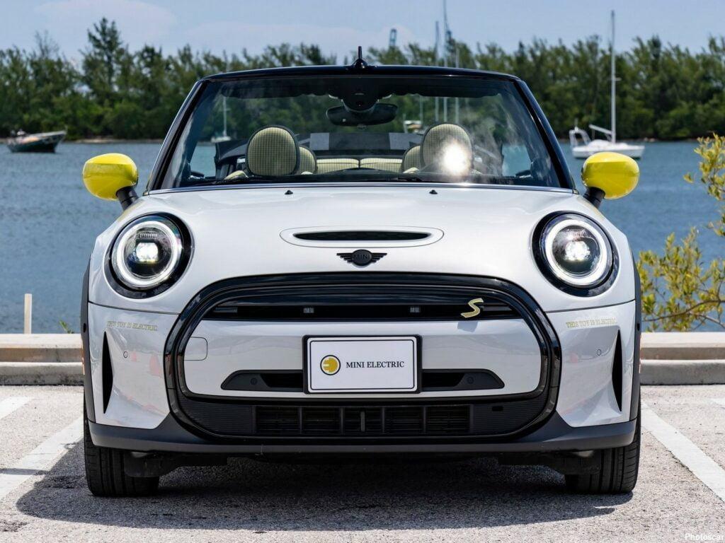 Mini Cooper SE Convertible Concept 2022