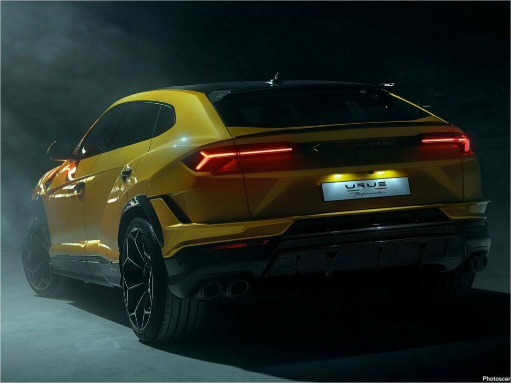 Lamborghini Urus Performante 2023
