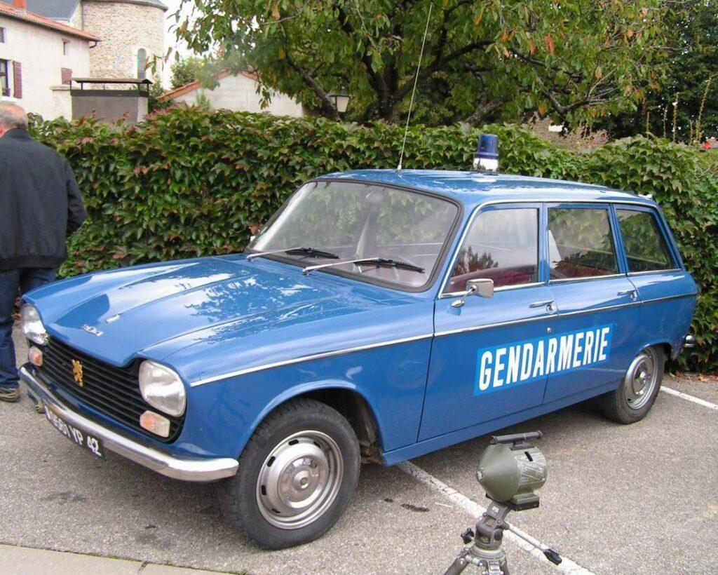 Peugeot 204 Gendarmerie