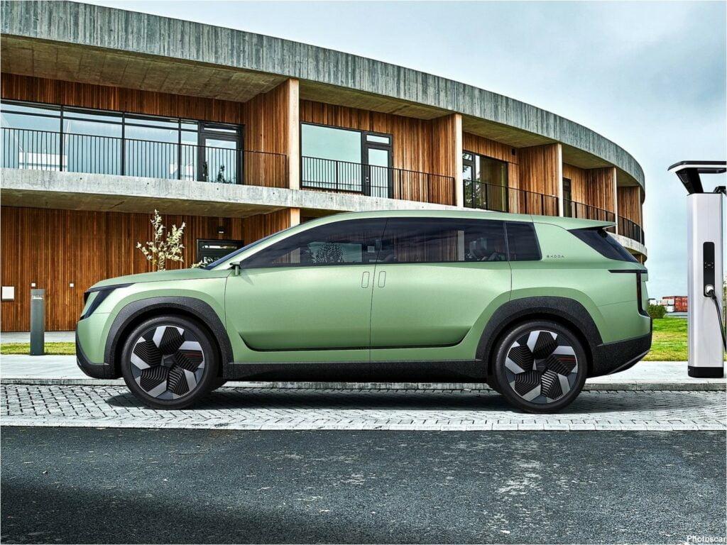 Skoda Vision 7S Concept 2022