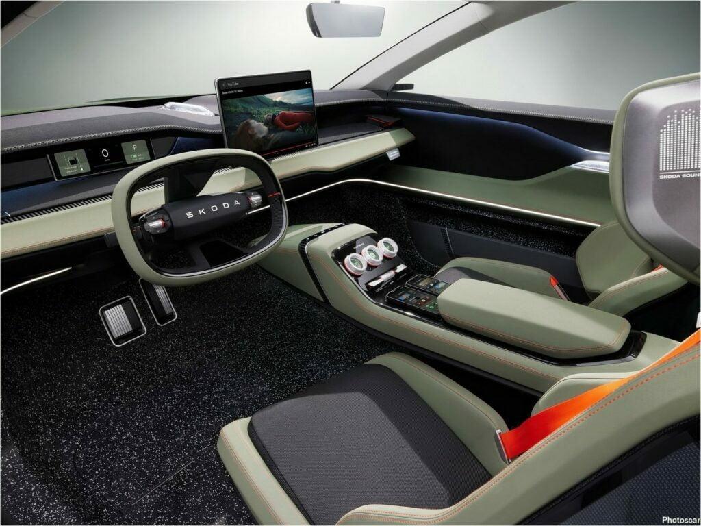Skoda Vision 7S Concept 2022