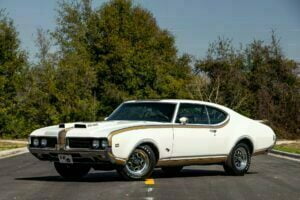 Oldsmobile Hurst Olds 1969