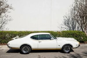Oldsmobile Hurst Olds 1969