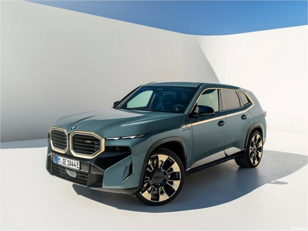 BMW XM 2023 Nouveau SUV puissant estimée à 740 chevaux