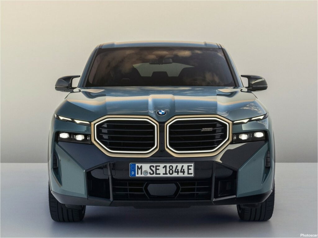 BMW XM 2023