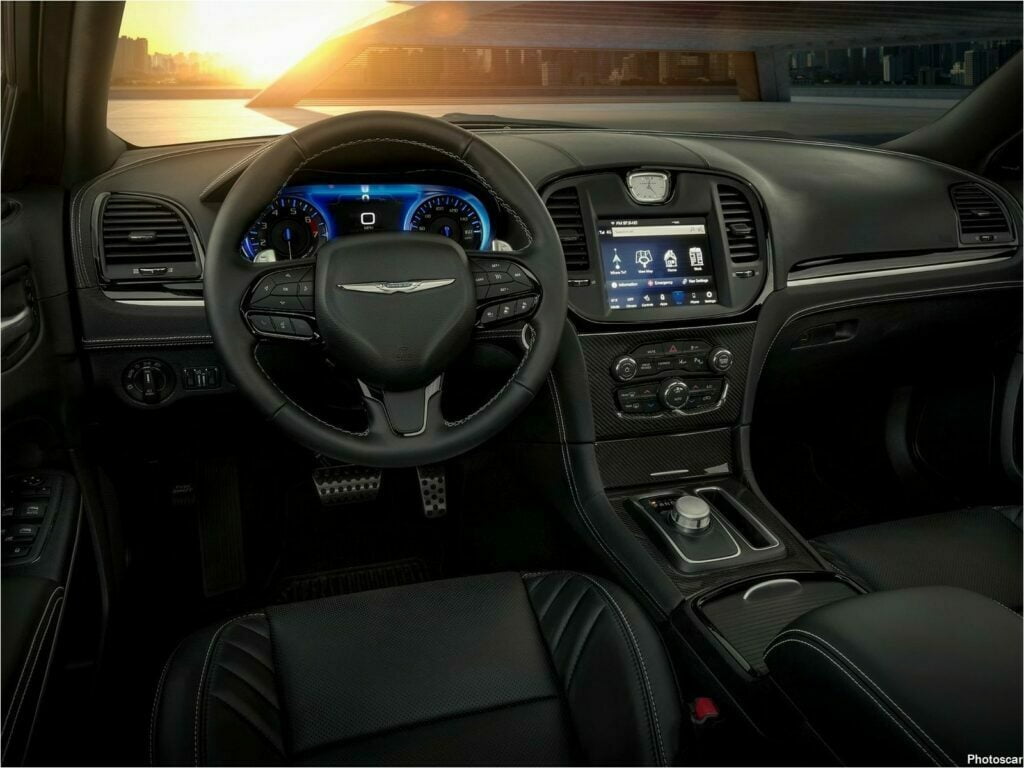 Chrysler 300C 2023