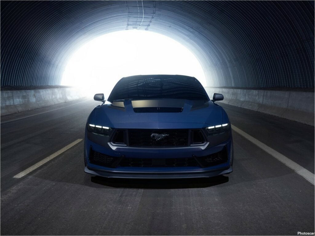 Ford Mustang Dark Horse 2024
