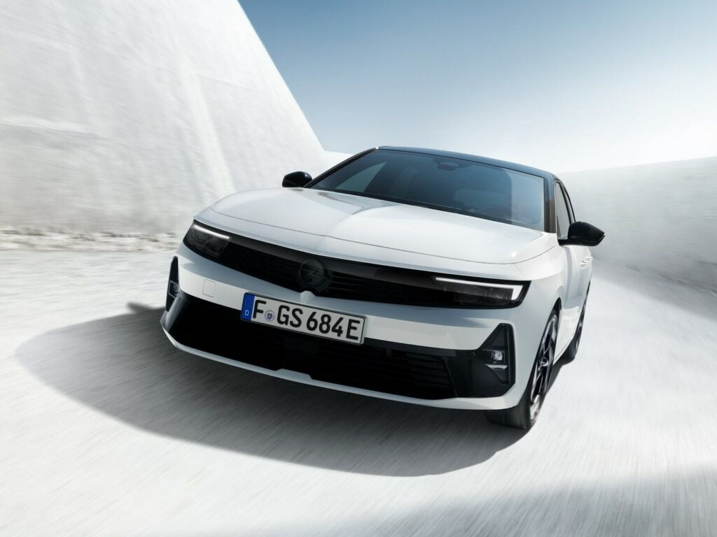 Opel Astra GSe 2023
