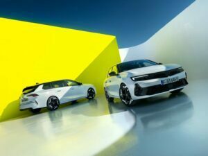 Opel Astra GSe 2023