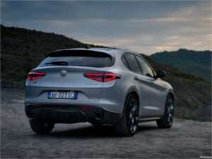 Alfa Romeo Stelvio 2023