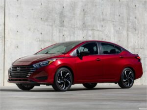 Nissan Versa 2023