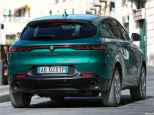 Alfa Romeo Tonale Plug-In Hybrid Q4 2023