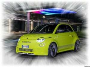 Fiat 500e Abarth 2023