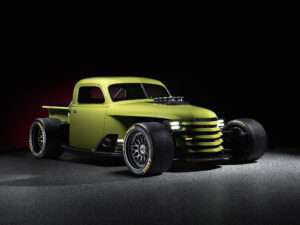 Ringbrothers Enyo 1948 Chevrolet Super Truck