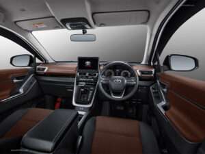 Toyota Innova Zenix 2023