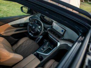 2023 Peugeot 5008 GT