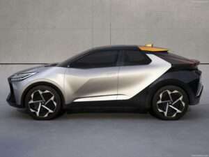 Toyota C-HR Prologue Concept 2022