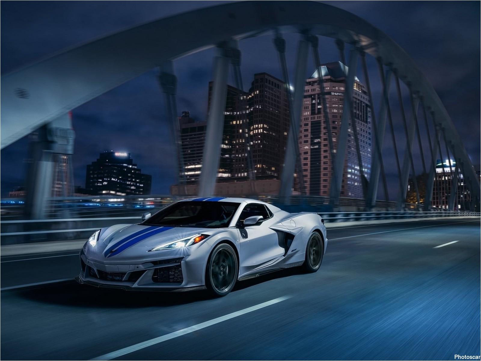 Chevrolet Corvette E-Ray 2024