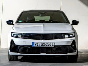 Vauxhall Astra GSe 2023