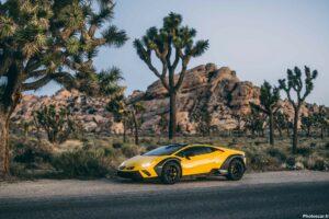 Lamborghini Huracán Sterrato Giallo Countach 2023