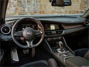 Alfa Romeo Giulia Quadrifoglio 100th Anniversary 2023