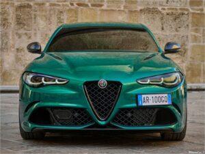 Alfa Romeo Giulia Quadrifoglio 100th Anniversary 2023