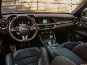 Alfa Romeo Stelvio Quadrifoglio 100th Anniversary 2023