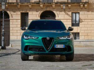 Alfa Romeo Stelvio Quadrifoglio 100th Anniversary 2023