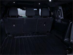 Land Rover Defender 130 Outbound 2024
