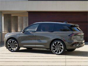 Lincoln Nautilus 2024