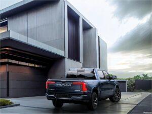 Ram 1500 REV 2025