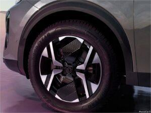 Peugeot e-2008 2024