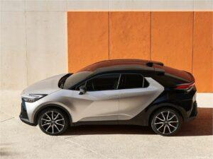 Toyota C-HR 2024