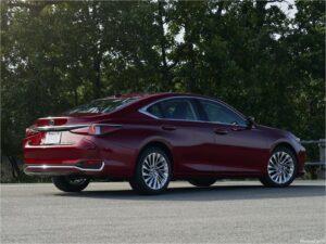 Lexus ES 2024