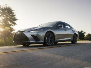 Lexus ES 2024