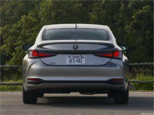 Lexus ES 2024