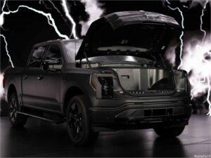 Ford F150 Lightning Platinum Black 2024