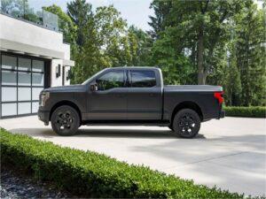 Ford F150 Lightning Platinum Black 2024