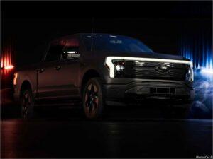 Ford F150 Lightning Platinum Black 2024