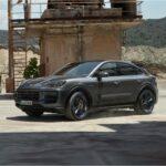 Porsche Cayenne Turbo E-Hybrid Coupe with GT Package 2024