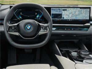 BMW 530e Sedan 2024