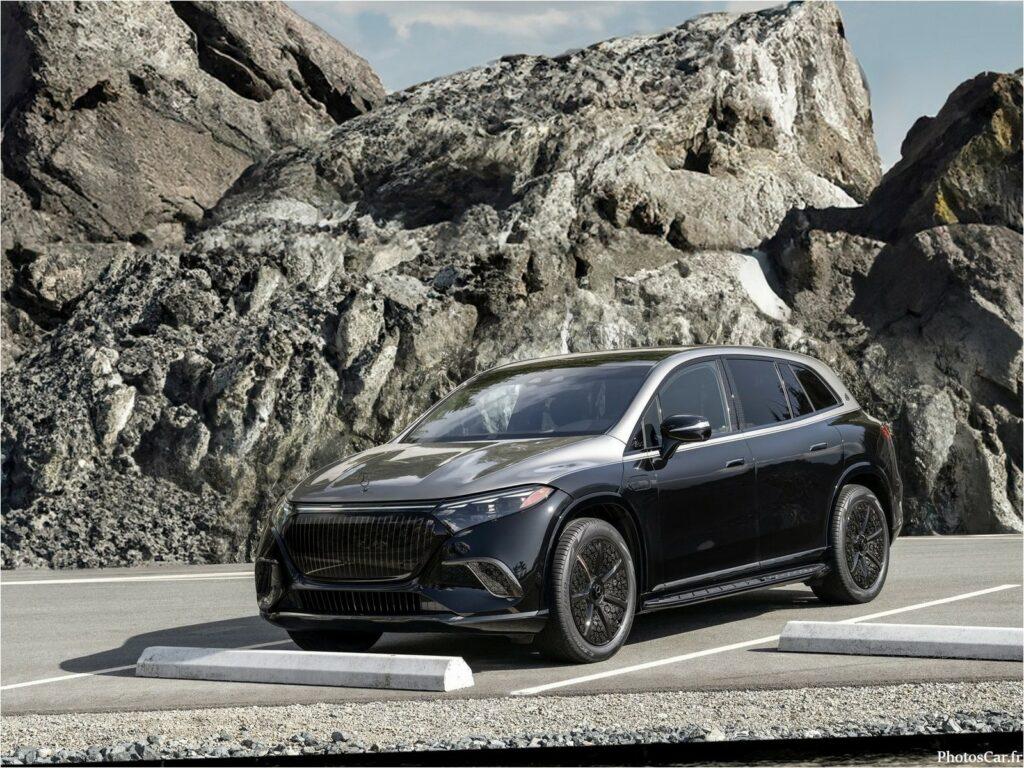 Mercedes EQS SUV Maybach 2024