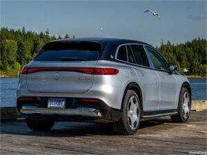 Mercedes EQS SUV Maybach 2024